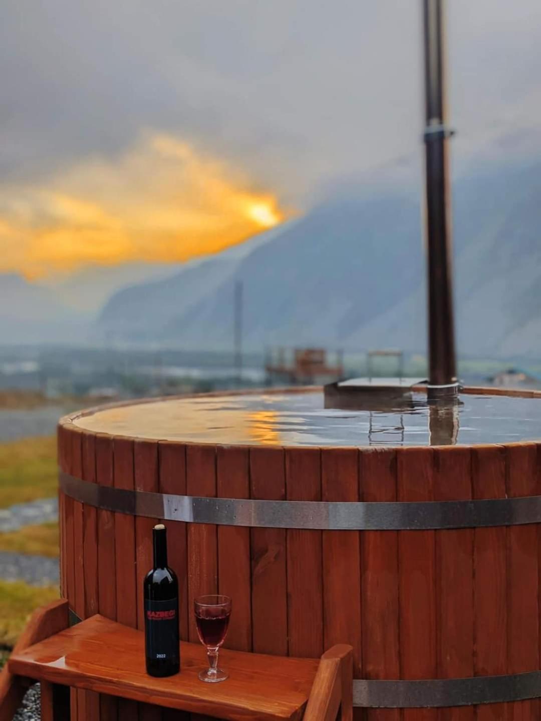 Kazbegi Spa Resort Cottages Exterior foto